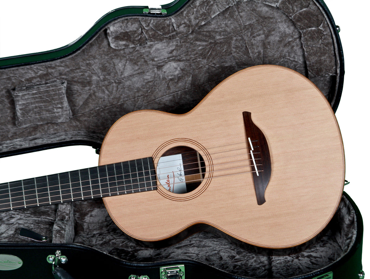 Wee Lowden 25 Cedar / Indian rosewood NAMM 2019 Edition - Lowden Guitars - Heartbreaker Guitars