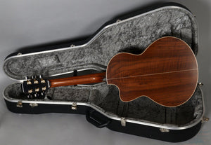 Lowden S35c 12 Fret Cedar Walnut Pre owned - Lowden Guitars - Heartbreaker Guitars