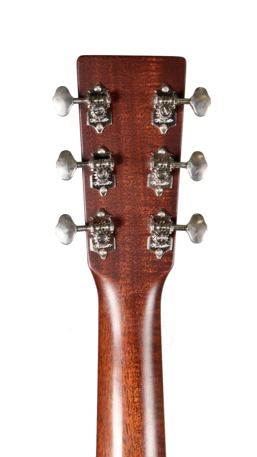 Lefty Martin Custom Shop Om/000 Pre-Owned #2111434 with K&K Pick Up - Heartbreaker Guitars - Heartbreaker Guitars