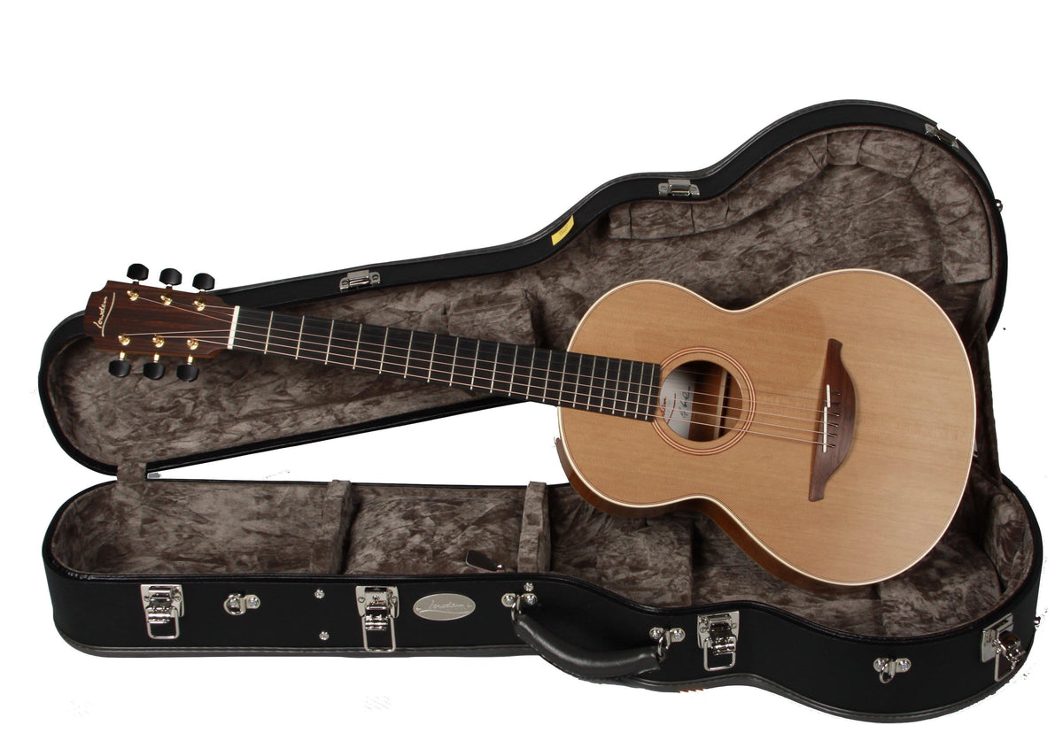 Wee Lowden 22 Cedar over Mahogany #22851 - Lowden Guitars - Heartbreaker Guitars