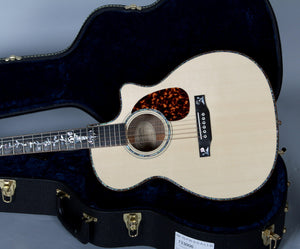 Larrivee OMV-10 Custom Flamed Walnut with Moon Spruce - Larrivee Guitars - Heartbreaker Guitars