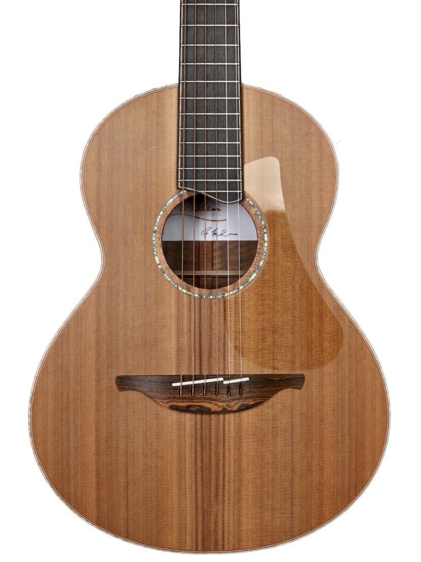 Wee Lowden 50 Claro Walnut Master Grade - Lowden Guitars - Heartbreaker Guitars