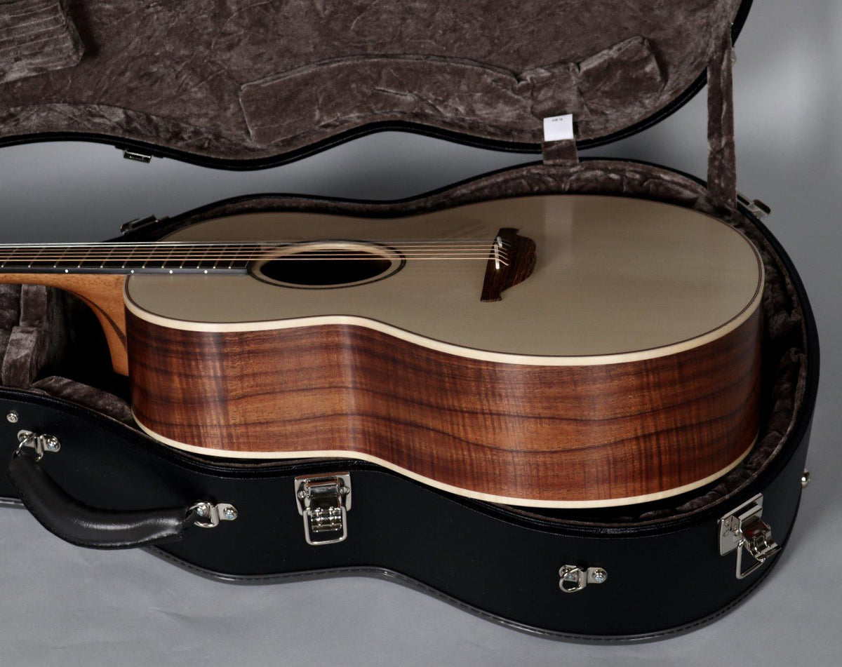 Lowden F35 Alpine Spruce over Hawaiian Koa - Lowden Guitars - Heartbreaker Guitars